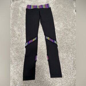 Lululemon Black/Multi Ruffle legging